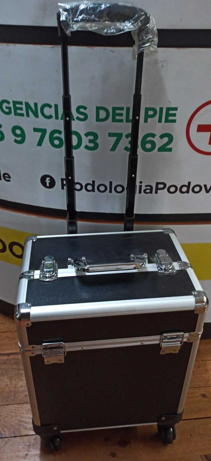 Maleta con Ruedas Chica 38x34x24